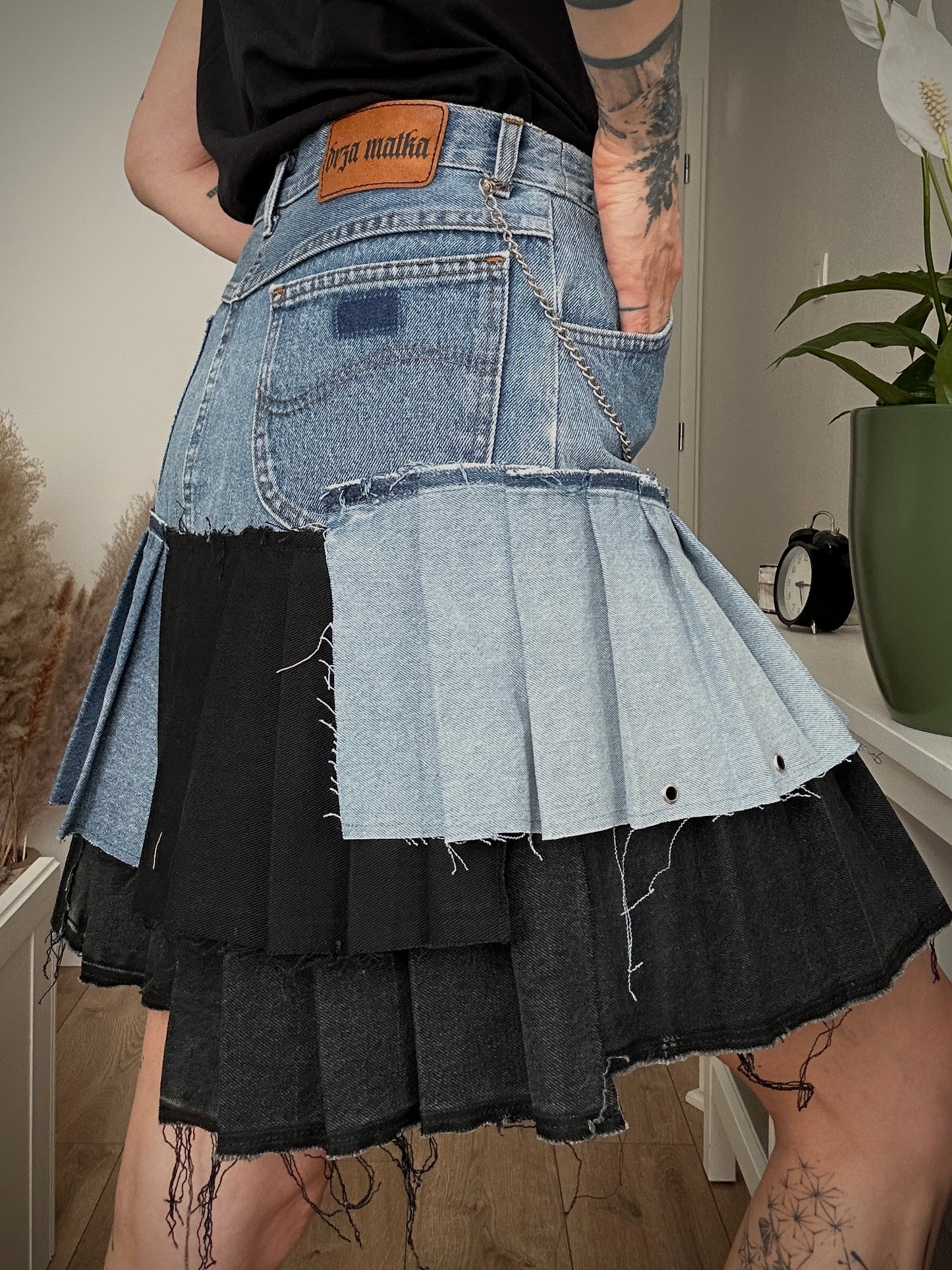 Upcycled skirt DENIM PUNK
