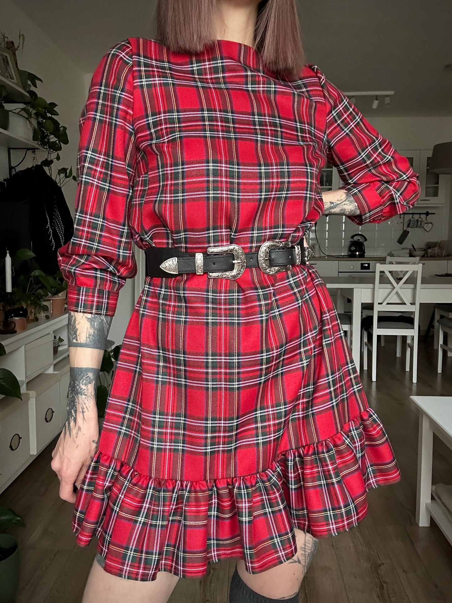 Šaty X-MAS ruffle - SKLADOM
