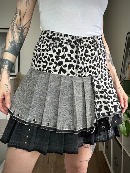 Upcycled skirt DENIM LEO