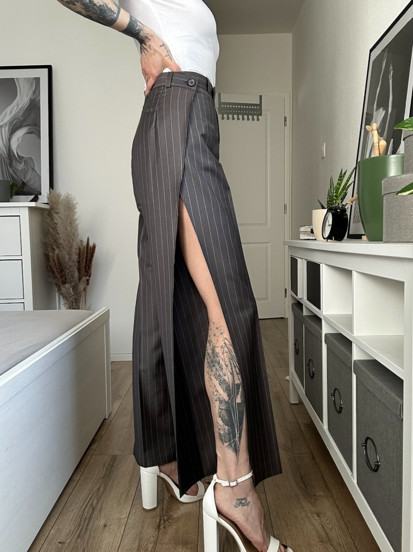 Upcycled pants BROWNISH GRAY BEAST