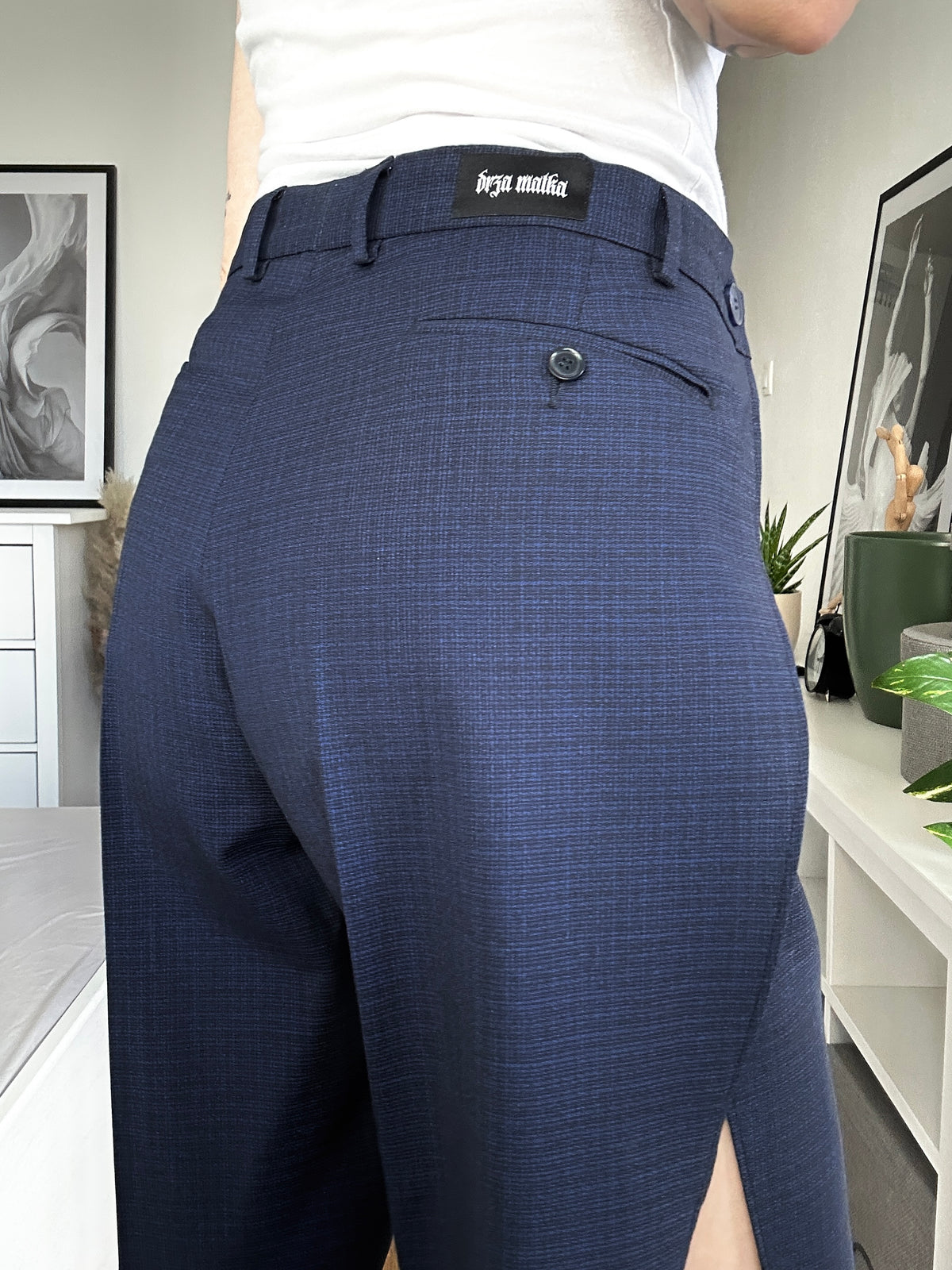 Upcycling Sewing Course – Trousers BEAST