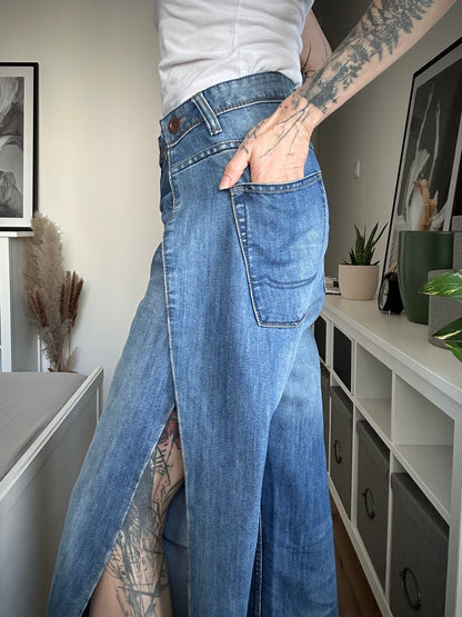 Upcycled jeans DENIM BEAST