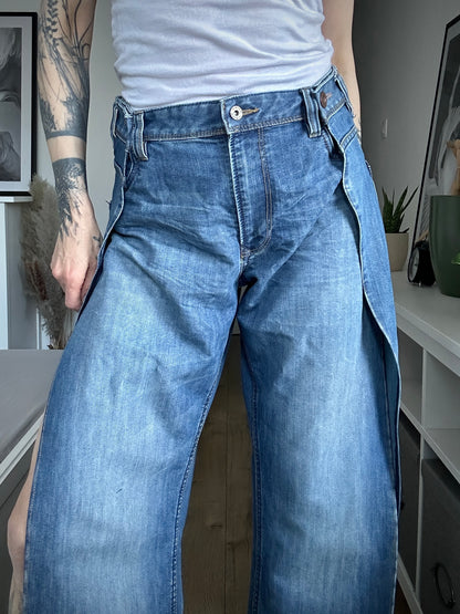 Upcycled jeans DENIM BEAST