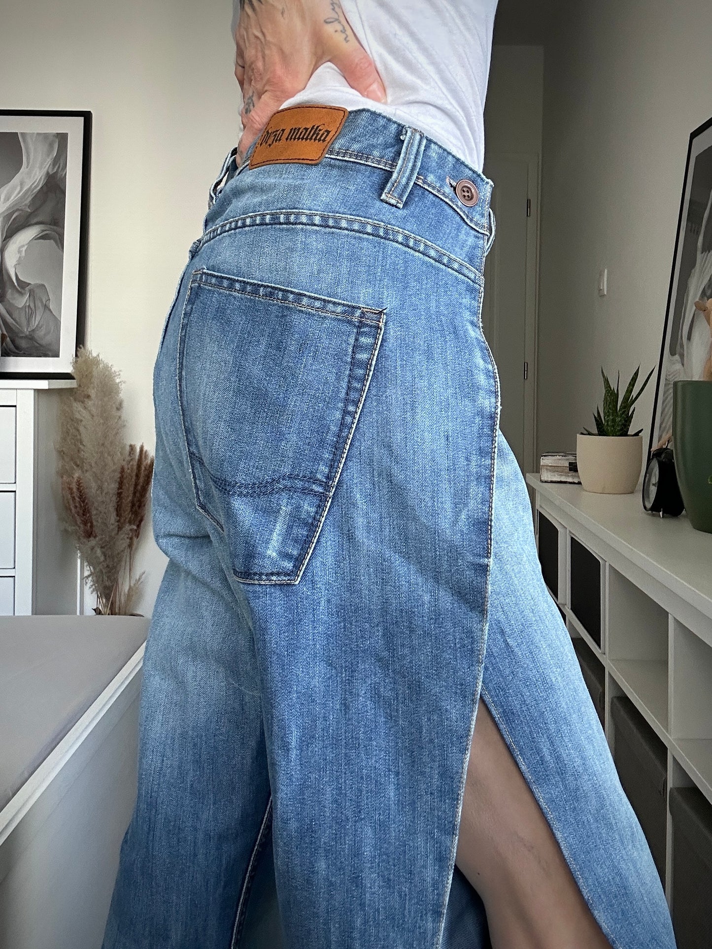 Upcycled jeans DENIM BEAST