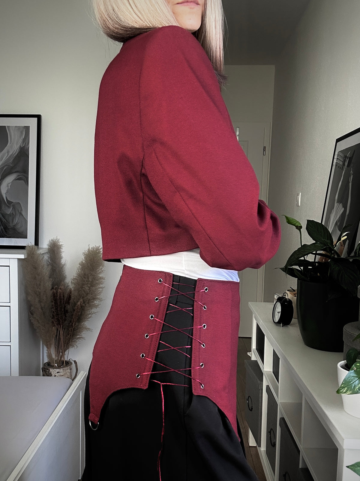 Upcycled blazer + garter cover DAYANARA burgundy