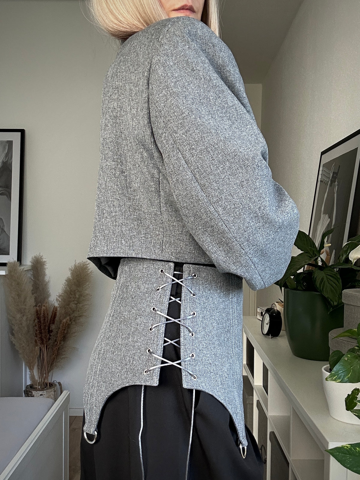 Upcycled blazer + garter cover DAYANARA grey