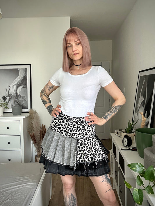 Upcycled skirt DENIM LEO
