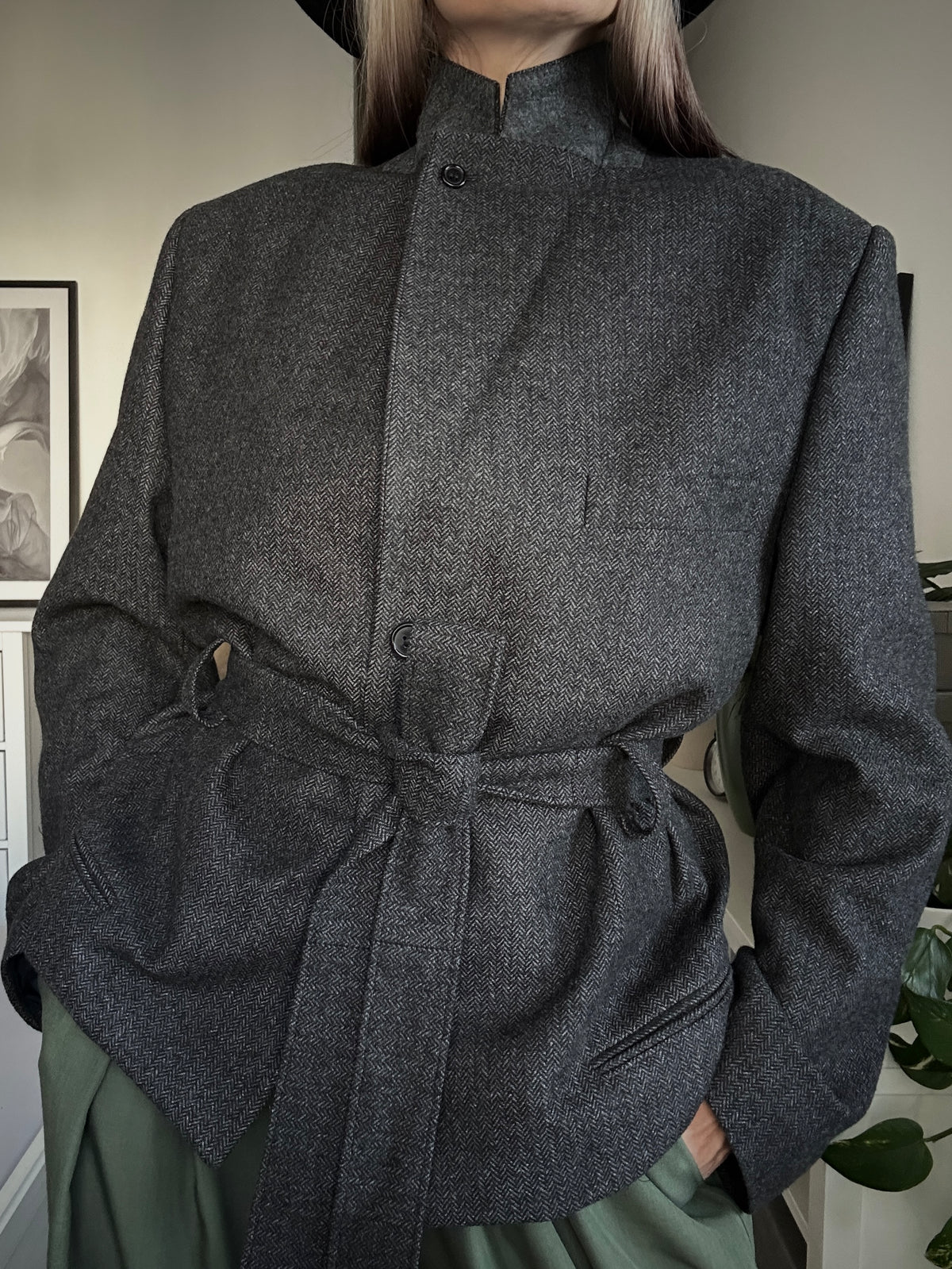 Upcycled coat RENEWAL antracit