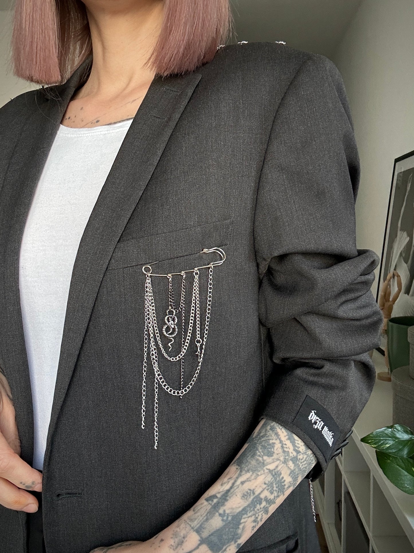 Upcycled blazer DARK WIDOW grey snake