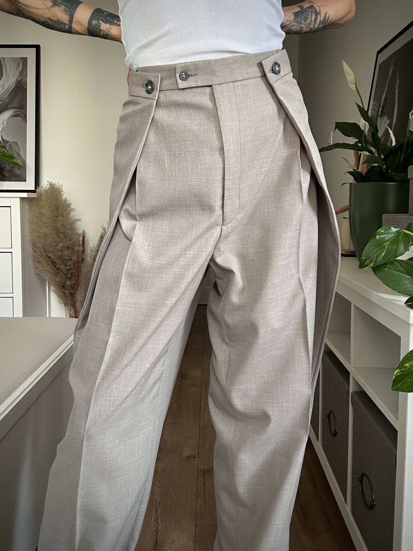 Upcycled pants HEARTBEAT greige